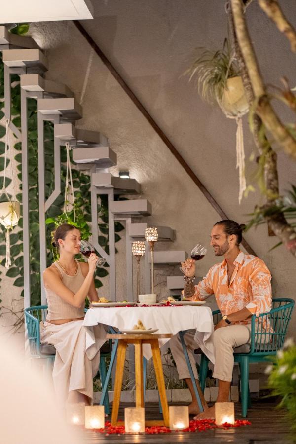 Ayona Villa Seminyak By Ini Vie Hospitality Exterior foto