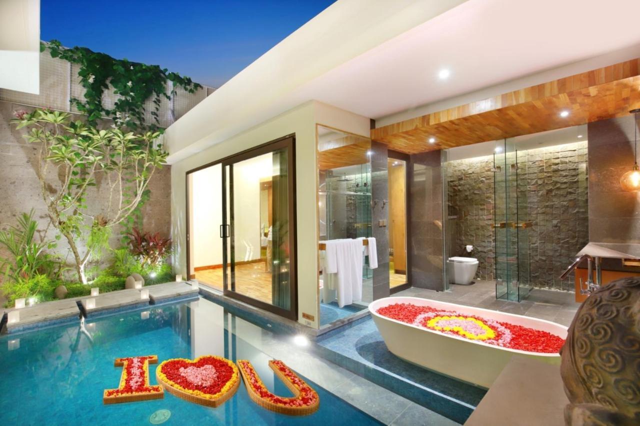Ayona Villa Seminyak By Ini Vie Hospitality Exterior foto